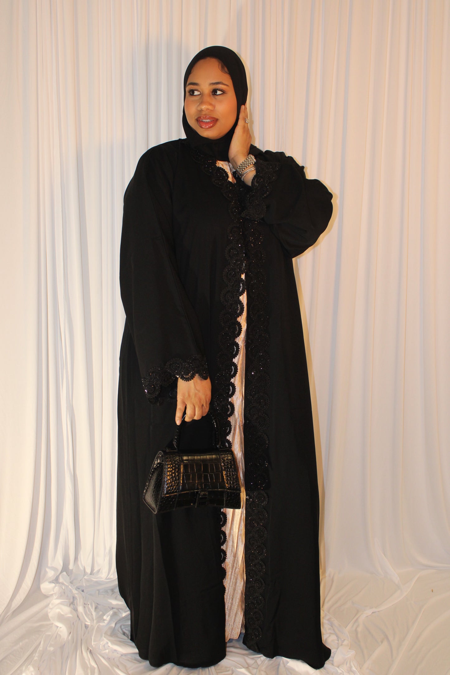 Huda Underdress