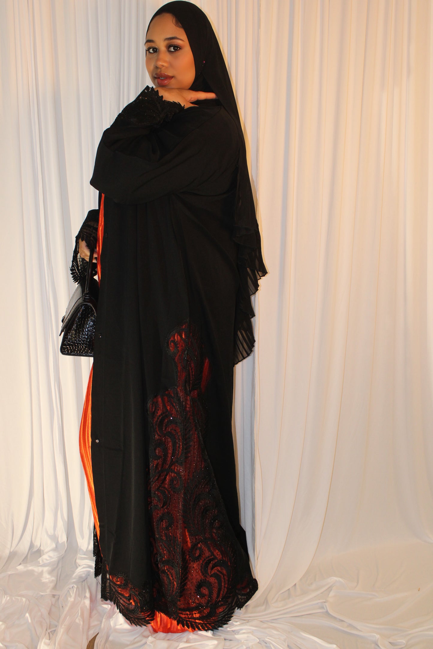 Laila Open Abaya