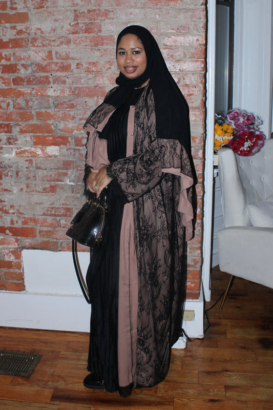 Sanari Lace Abaya