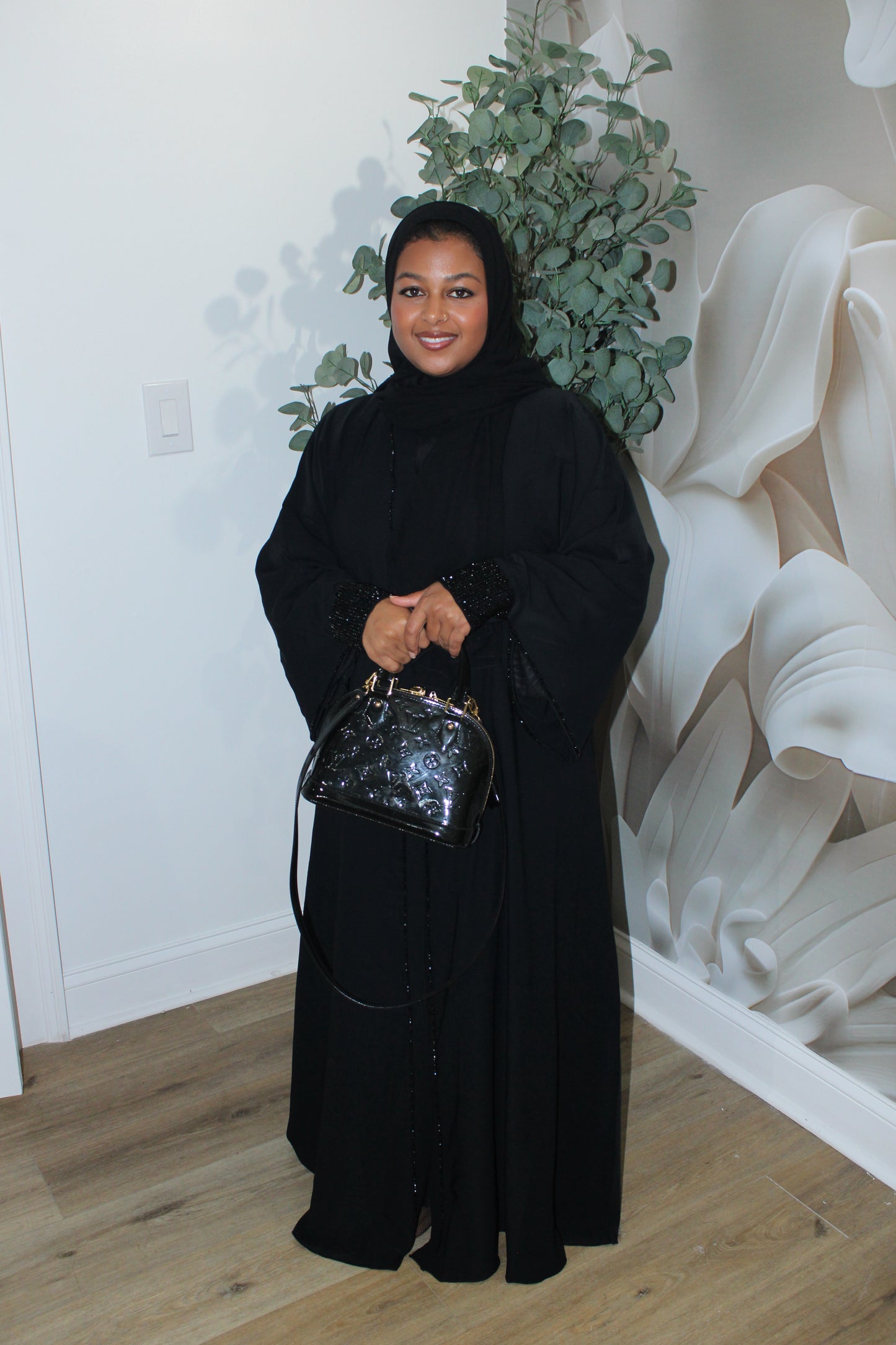 Noor Abaya