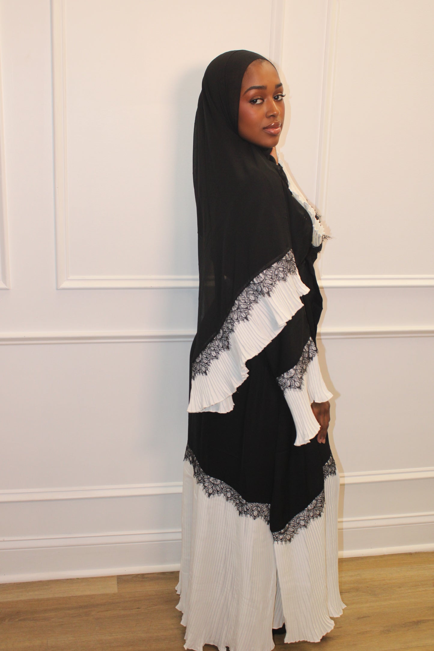 Asma Open Abaya