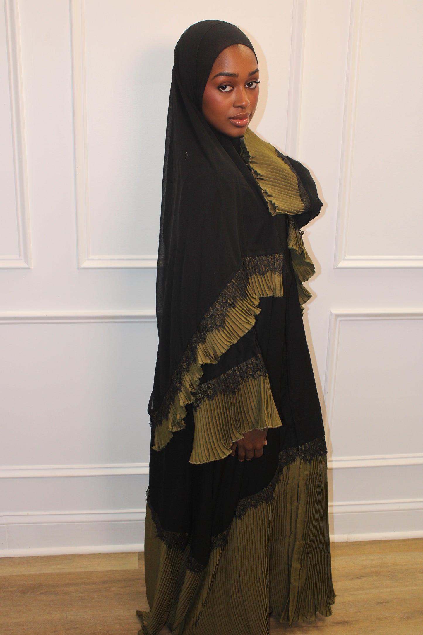 Asma Open Abaya