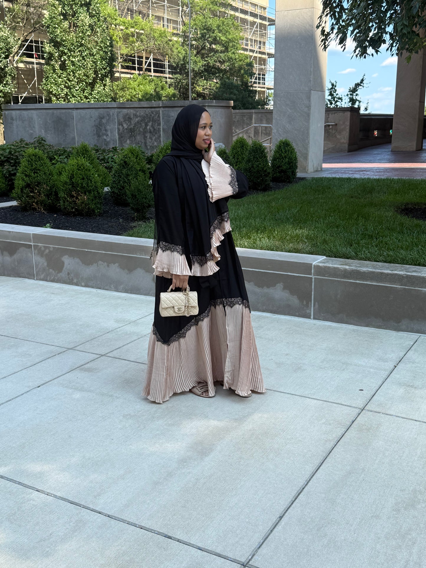 Asma Open Abaya