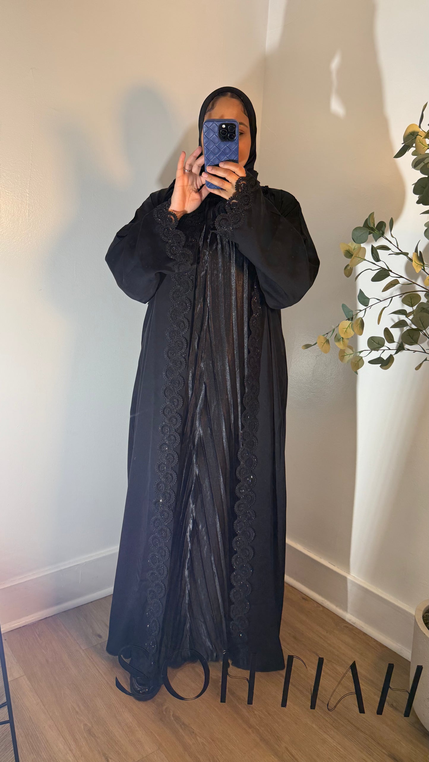 Huda Underdress