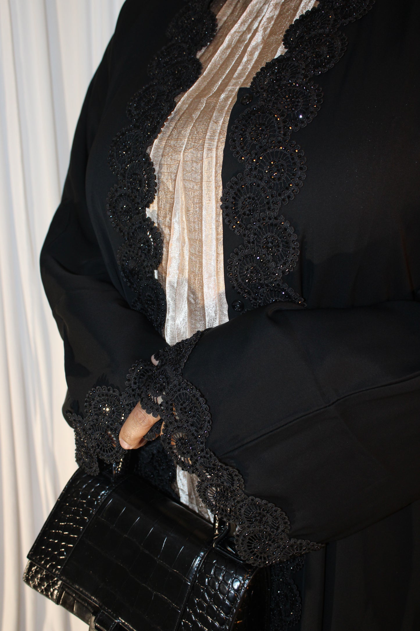 Sajdah Open Abaya